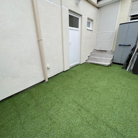 ג'נטילי Maisonette De 25M2 A La Porte De Paris מראה חיצוני תמונה